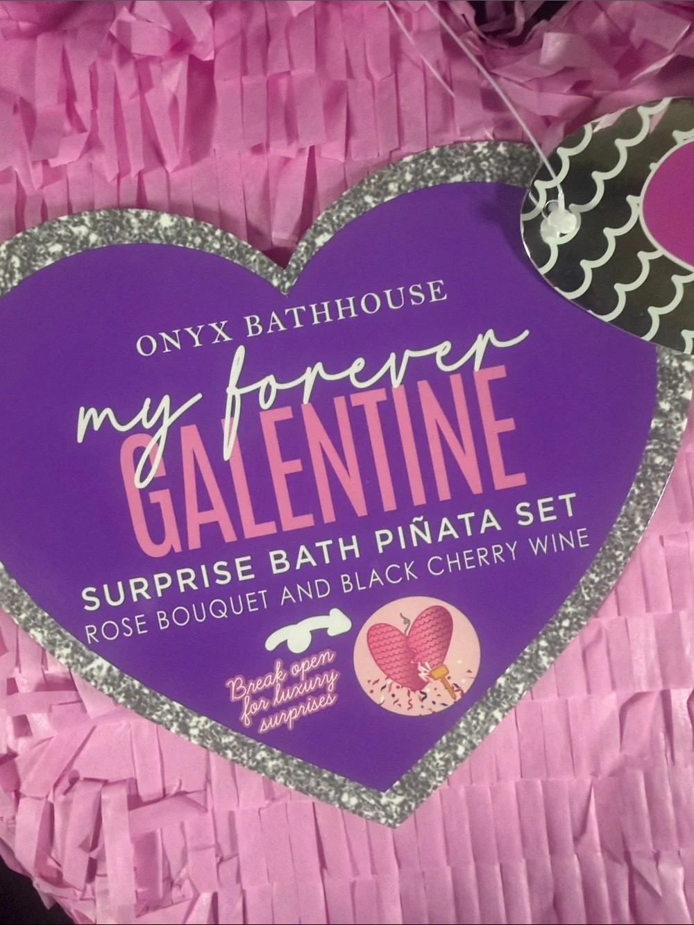 Onyx Bathhouse My Forever Galentine Surprise Bath Piñata Set NWT 13 Pc